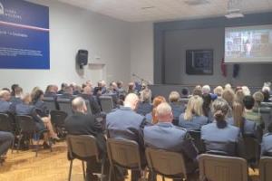 Wykład inauguracyjny dr Ewy Woydyłło - Osiatyńskiej.
